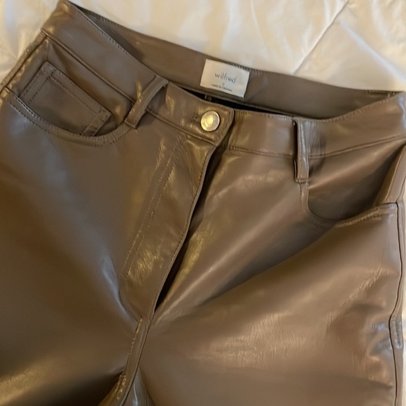 Aritzia Wilfred Vegan Leather Melina Cropped Pants Size 2 - Picture 5 of 6